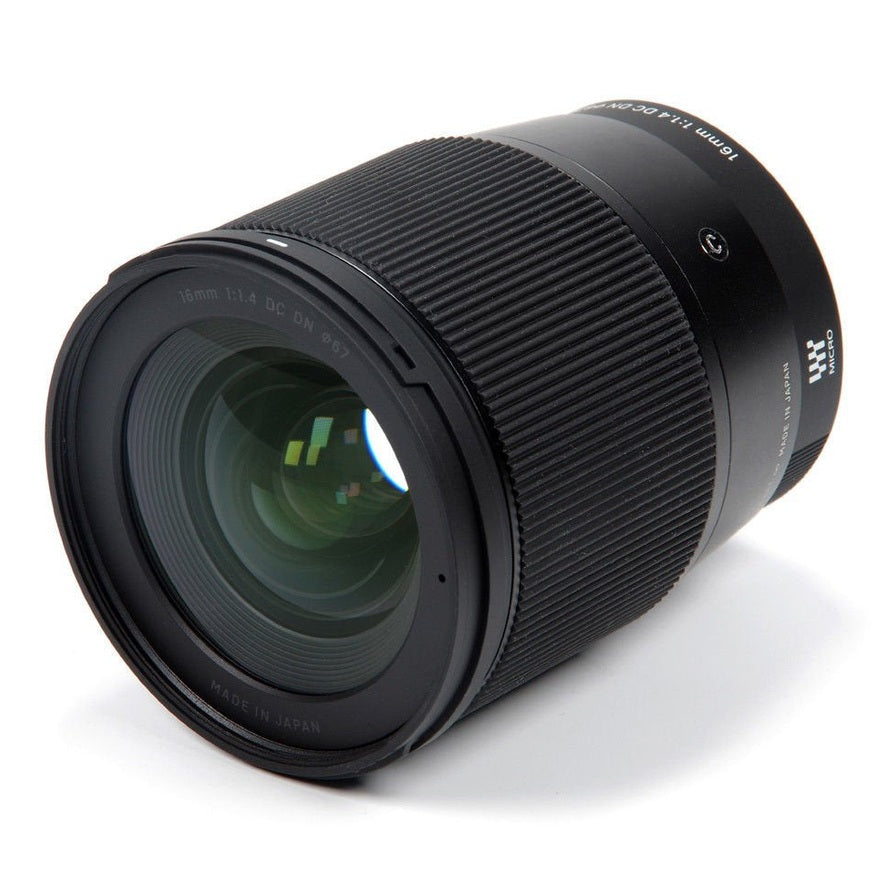 Sigma 16mm f1.4 DC DN Contemporary Lens for Sony E Black